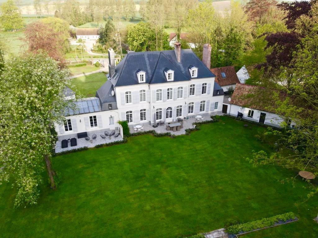 Bed and Breakfast Domaine De La Course Doudeauville Exterior foto